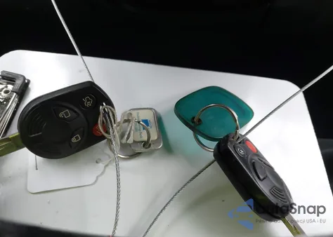 2012 Ford Escape Xlt из США, поврежденный, VIN 1FMCU9DG9CKA61879